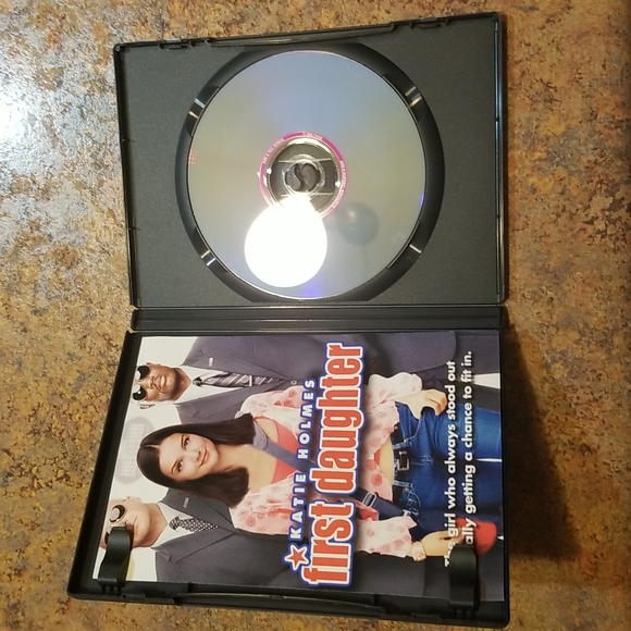 First Daughter movie DVD, GUC - Picture 3 of 3